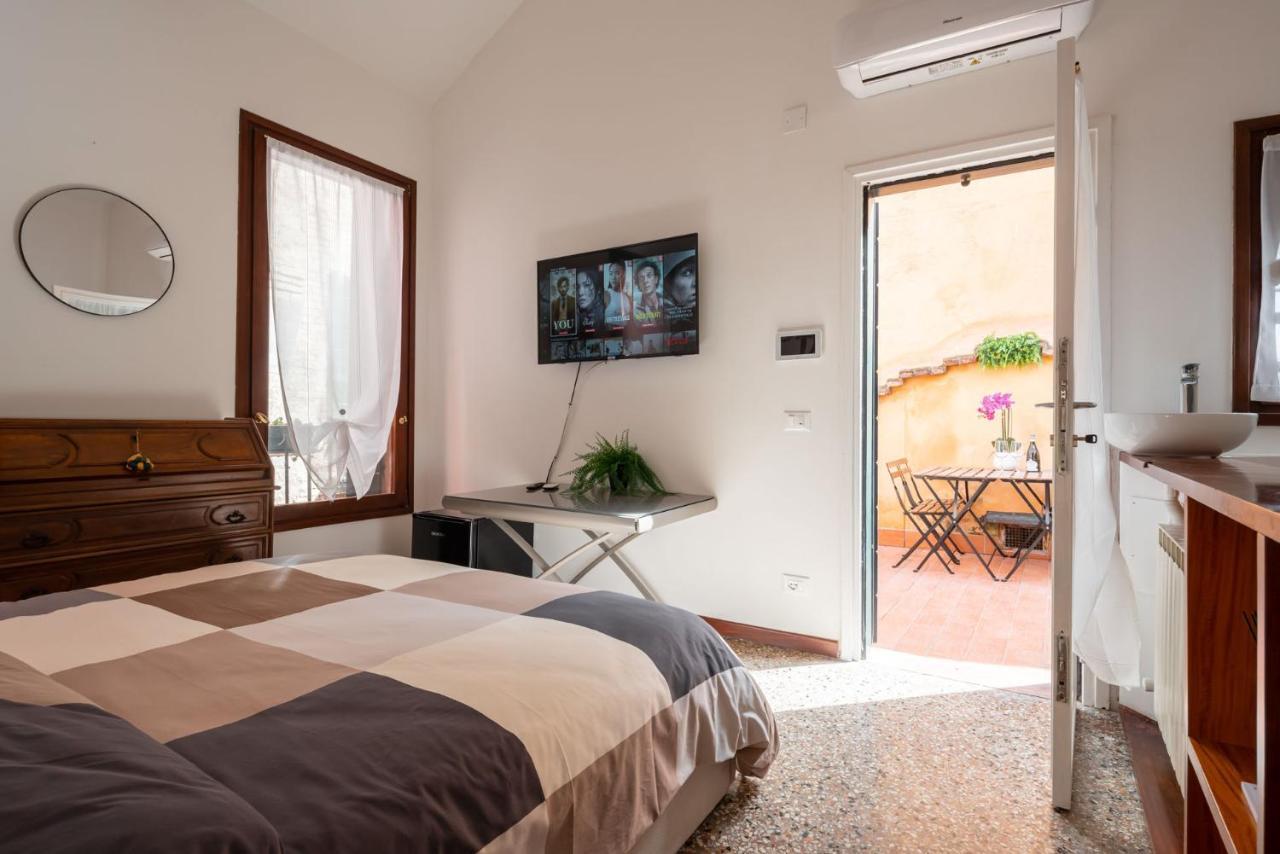 Suite Rava - San Marco With Pool Benátky Exteriér fotografie